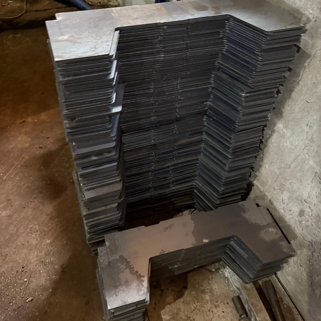 Cắt CNC chi tiết máy