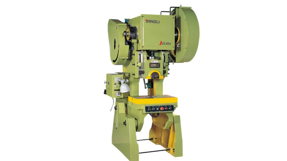 "Máy dập cơ khí J23-25A hiệu YANGLI, thiết bị dập tôn thép công nghiệp bền bỉ và chính xác cao."