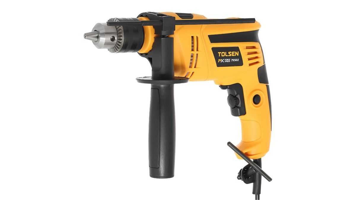 "Máy khoan cầm tay Tolsen 79502 công suất mạnh mẽ, thiết kế tiện dụng, phù hợp khoan bê tông, gỗ và kim loại"