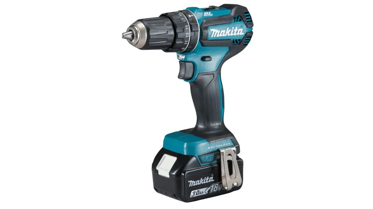 "Máy khoan pin Makita 18V chính hãng, thiết kế nhỏ gọn, động cơ không chổi than, công suất mạnh mẽ dùng cho gia công và xây dựng."