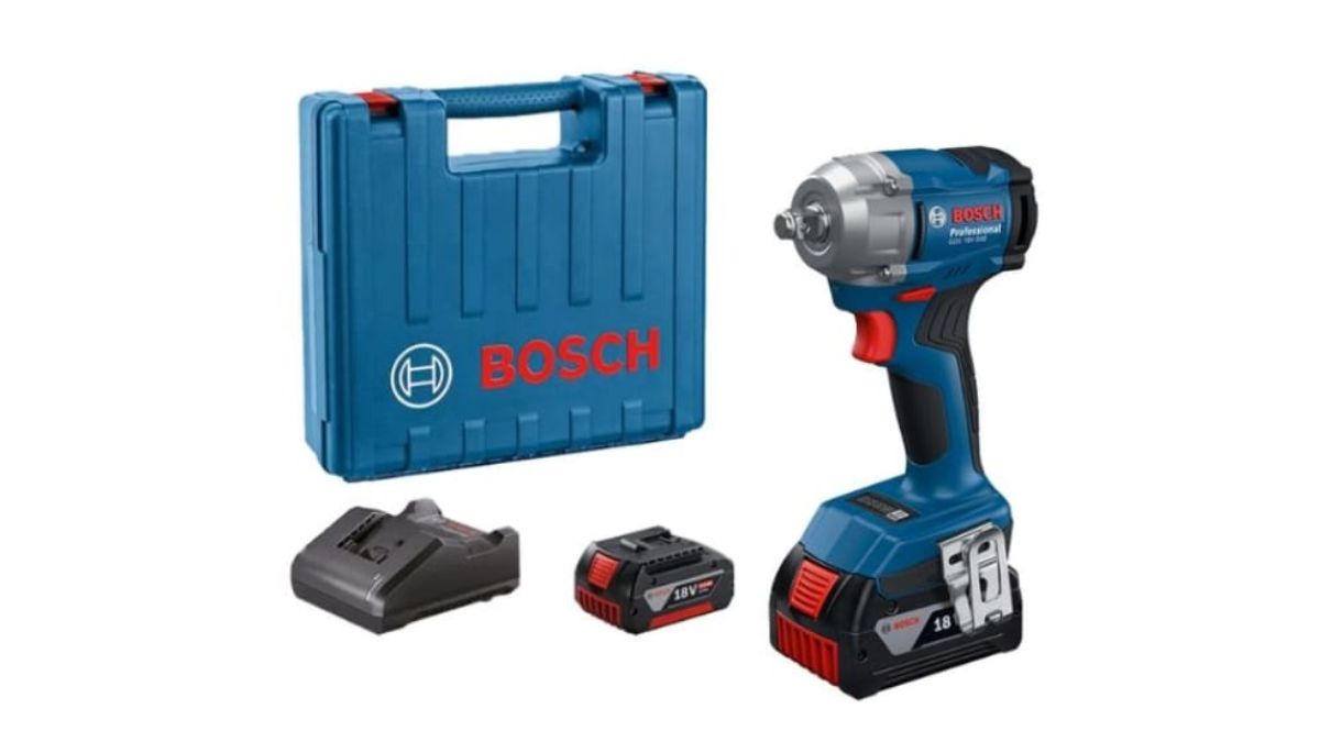 "Máy siết bu lông Bosch Professional 18V kèm vali, pin và sạc chính hãng – dụng cụ cầm tay Bosch mạnh mẽ cho thợ cơ khí và xây dựng"