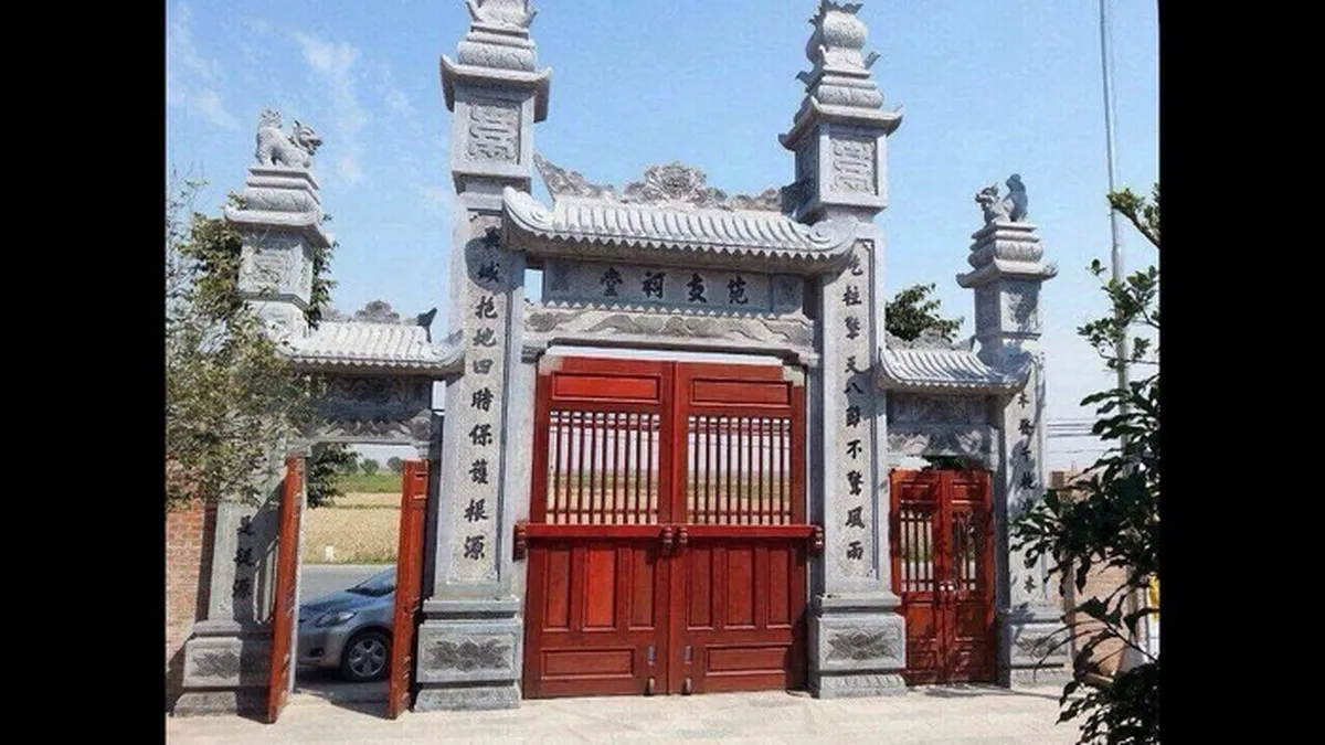 Mẫu cổng chùa một mái (Nhất Môn Quan) bằng đá và gỗ truyền thống